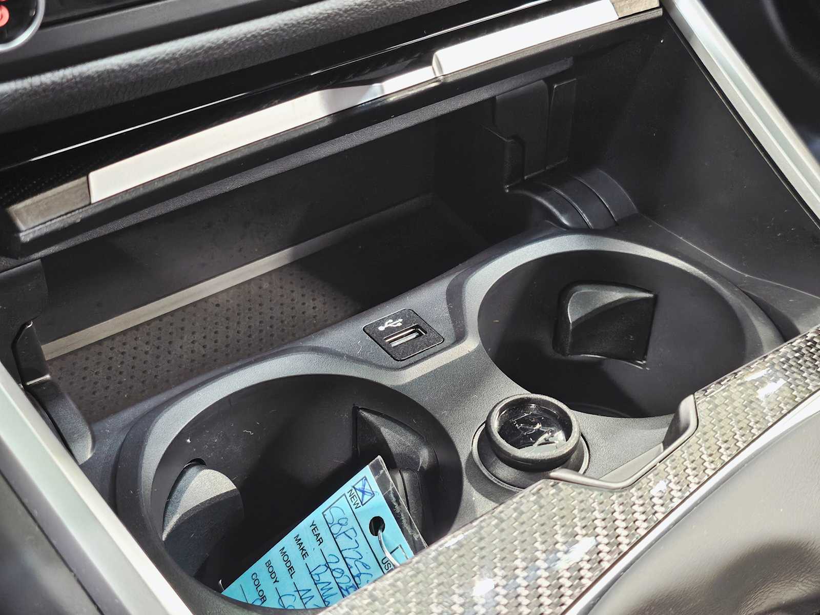 Thumbnail: 2025 BMW M2 - 19