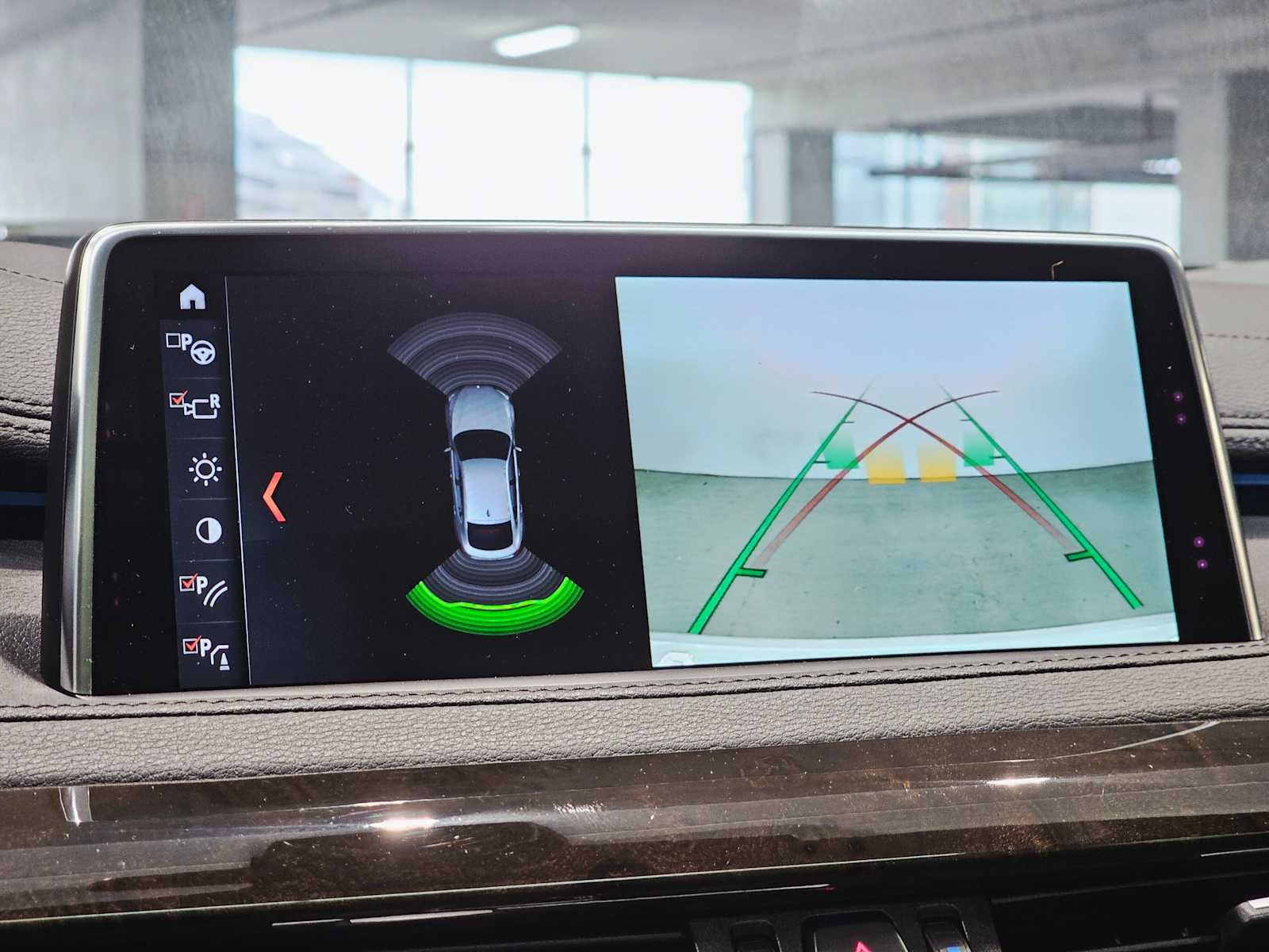 Thumbnail: 2019 BMW X6 - 15