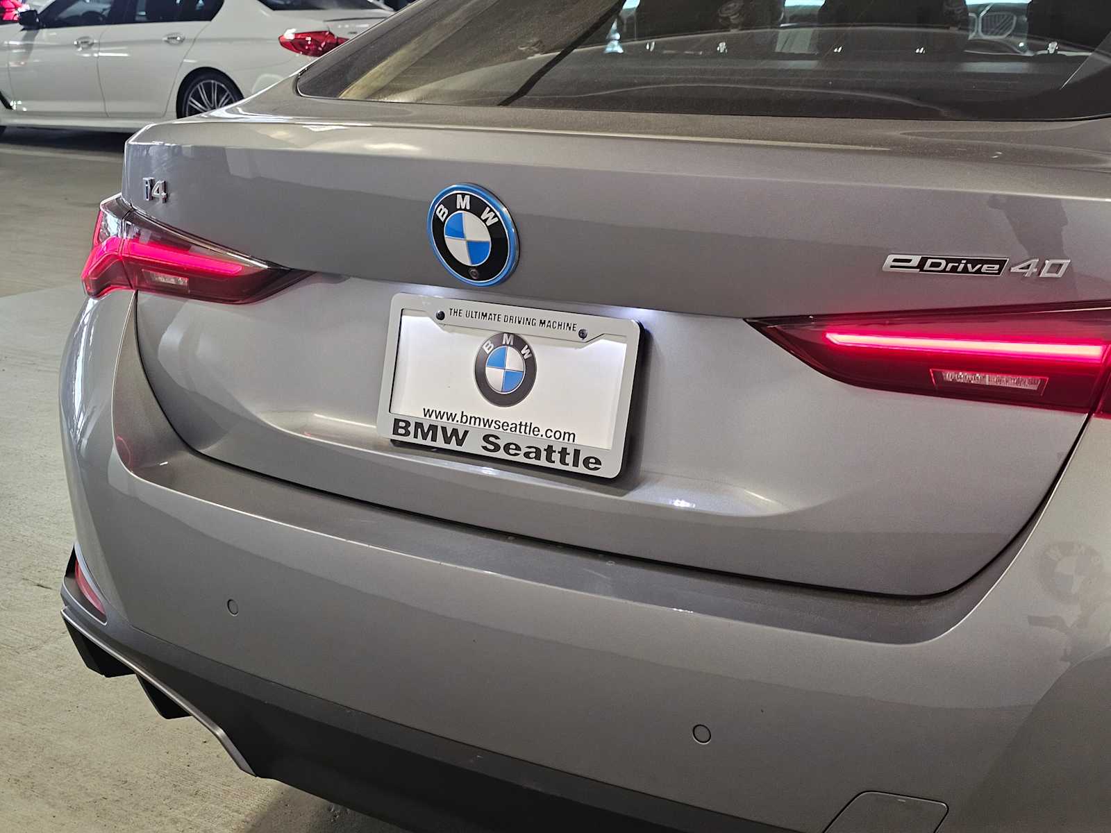 Thumbnail: 2023 BMW i4 - 7