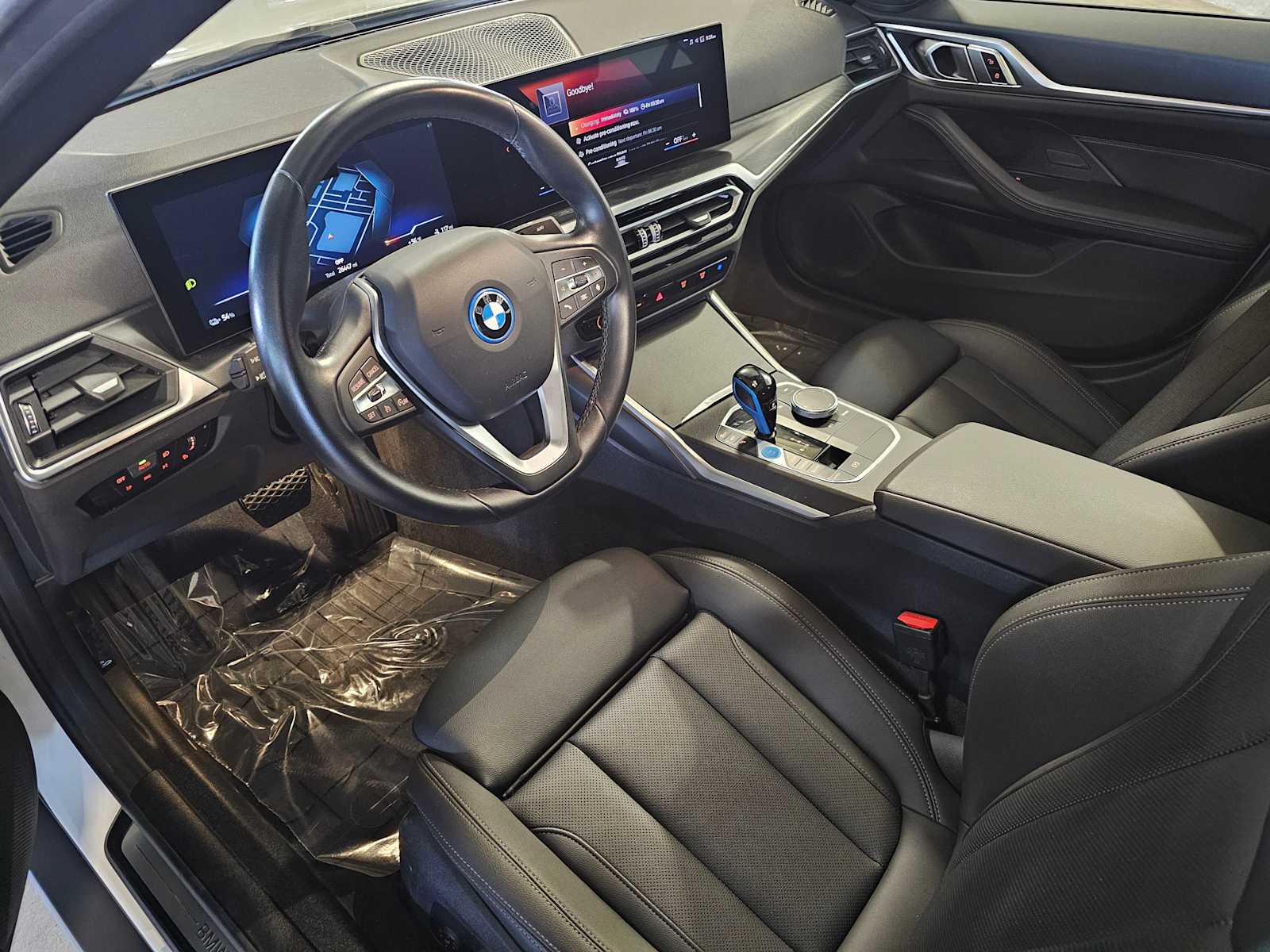 Thumbnail: 2023 BMW i4 - 2