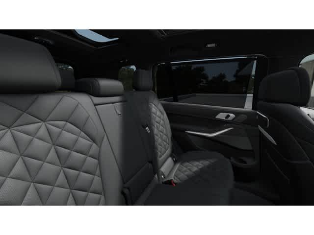 Thumbnail: 2026 BMW X7 - 12