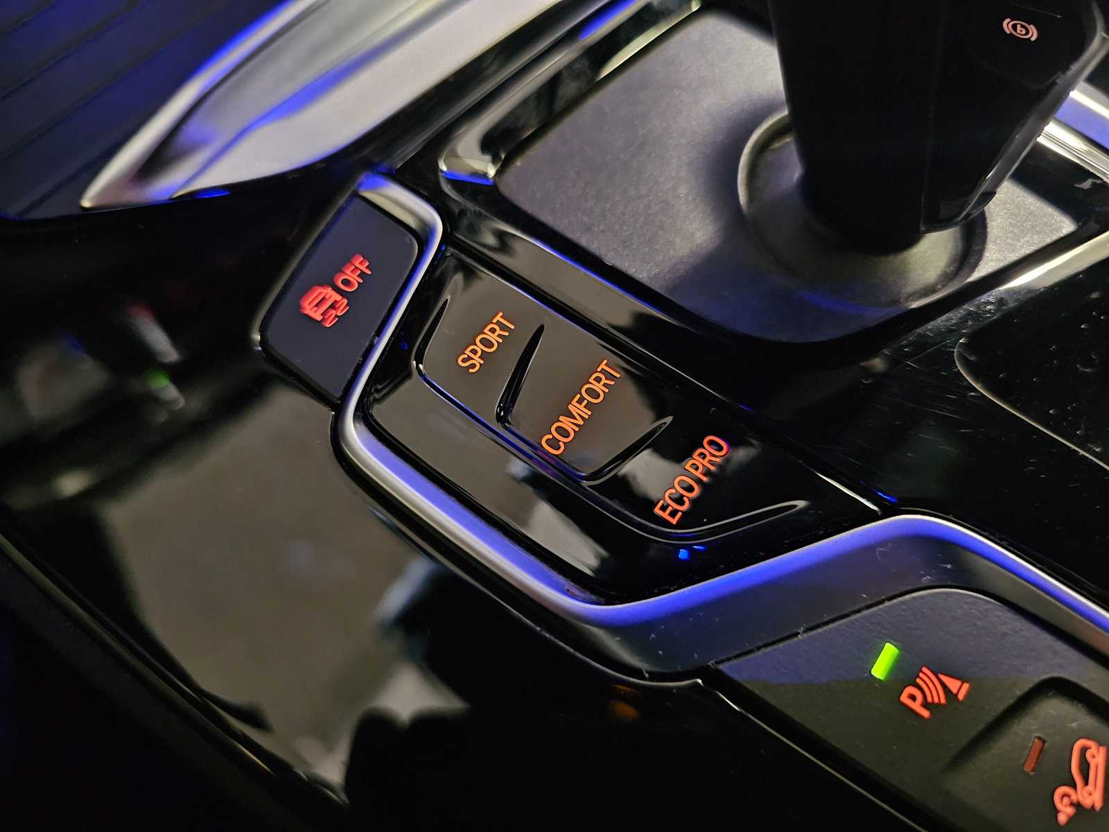 Thumbnail: 2021 BMW X4 - 30