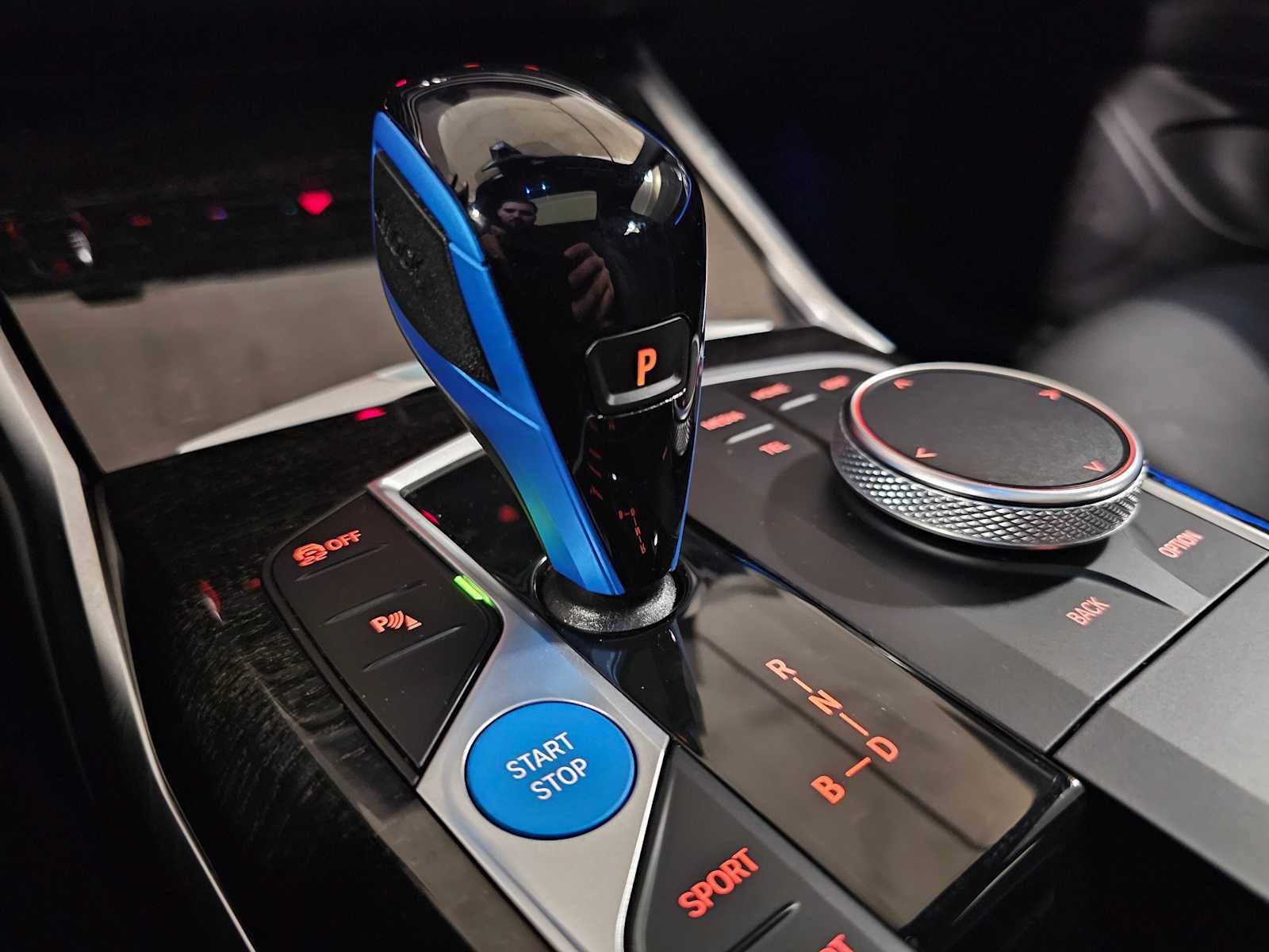 Thumbnail: 2023 BMW i4 - 26