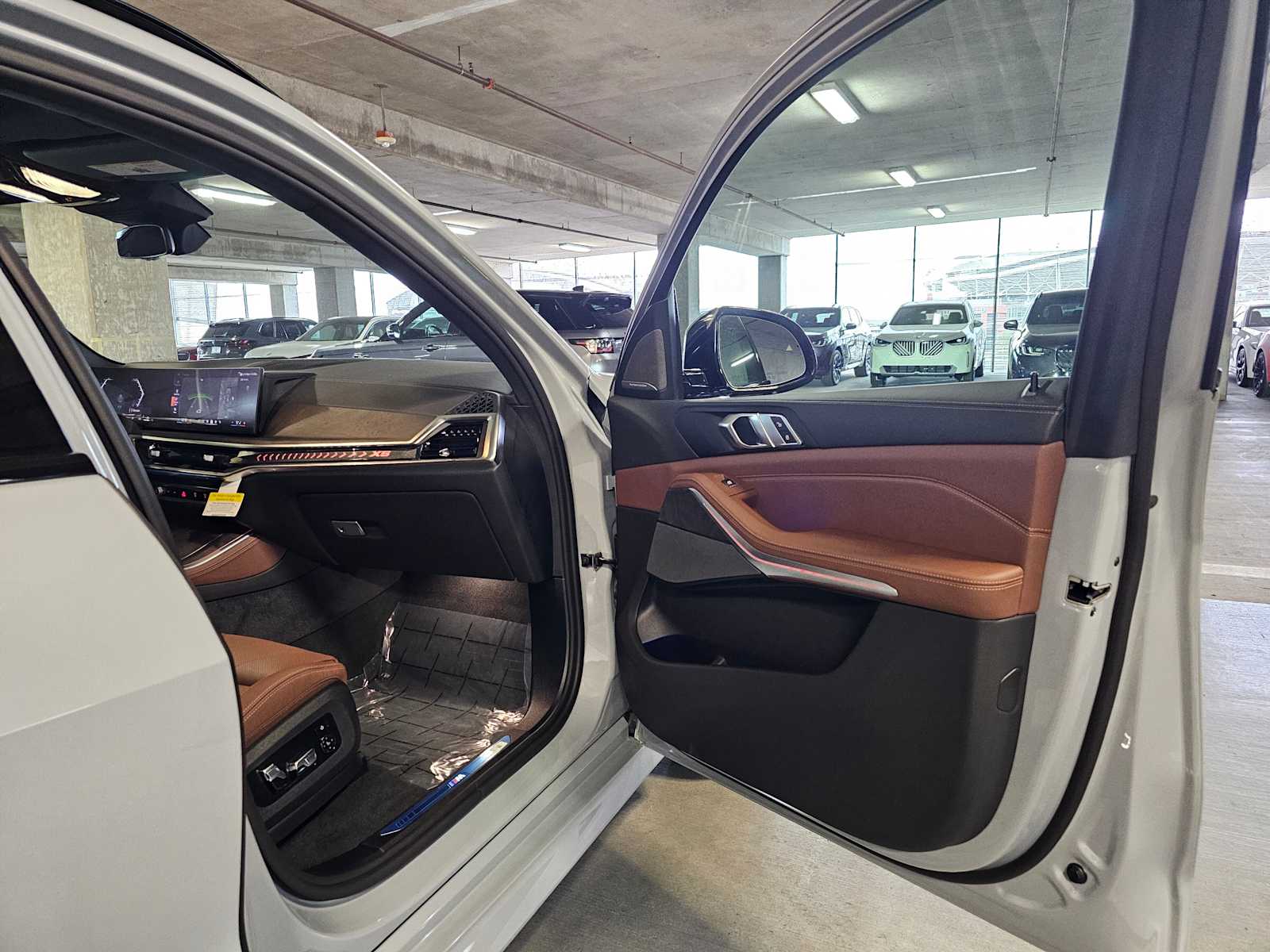 Thumbnail: 2026 BMW X5 - 38