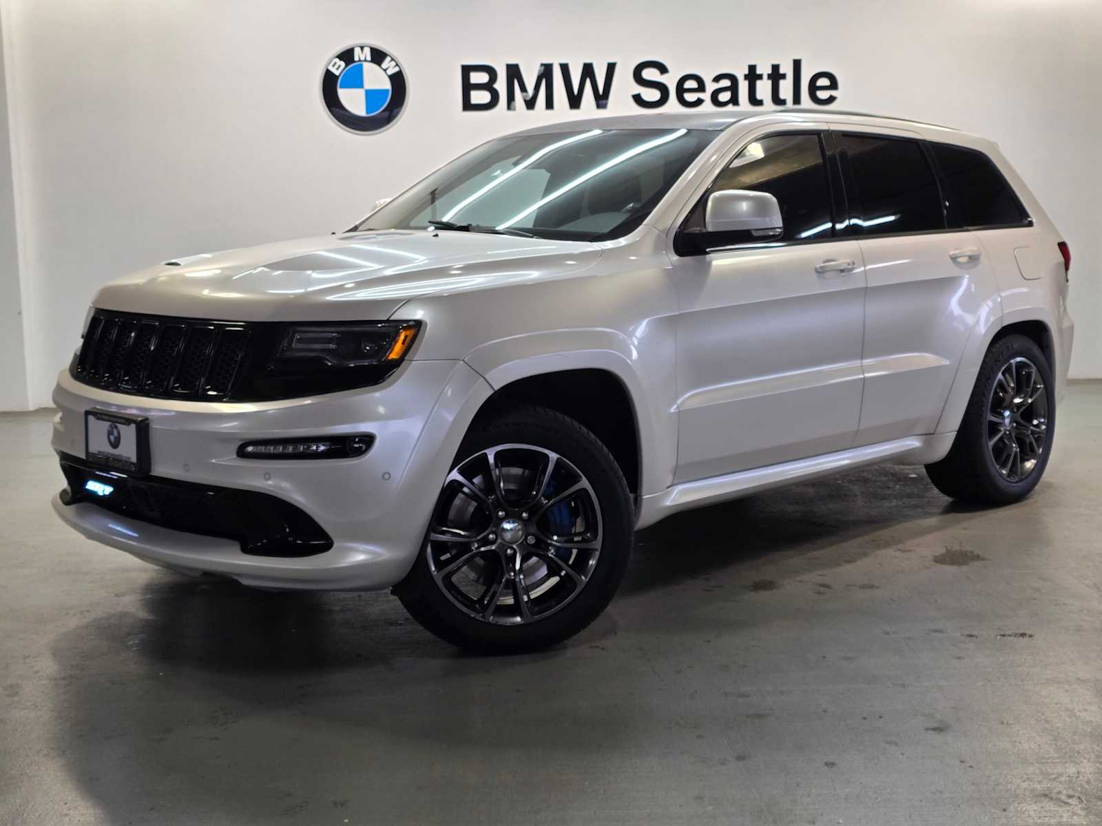 Thumbnail: 2015 Jeep Grand Cherokee - 1