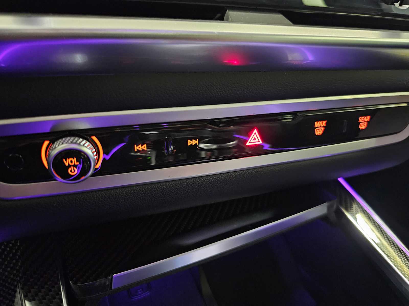 Thumbnail: 2026 BMW X5 - 18