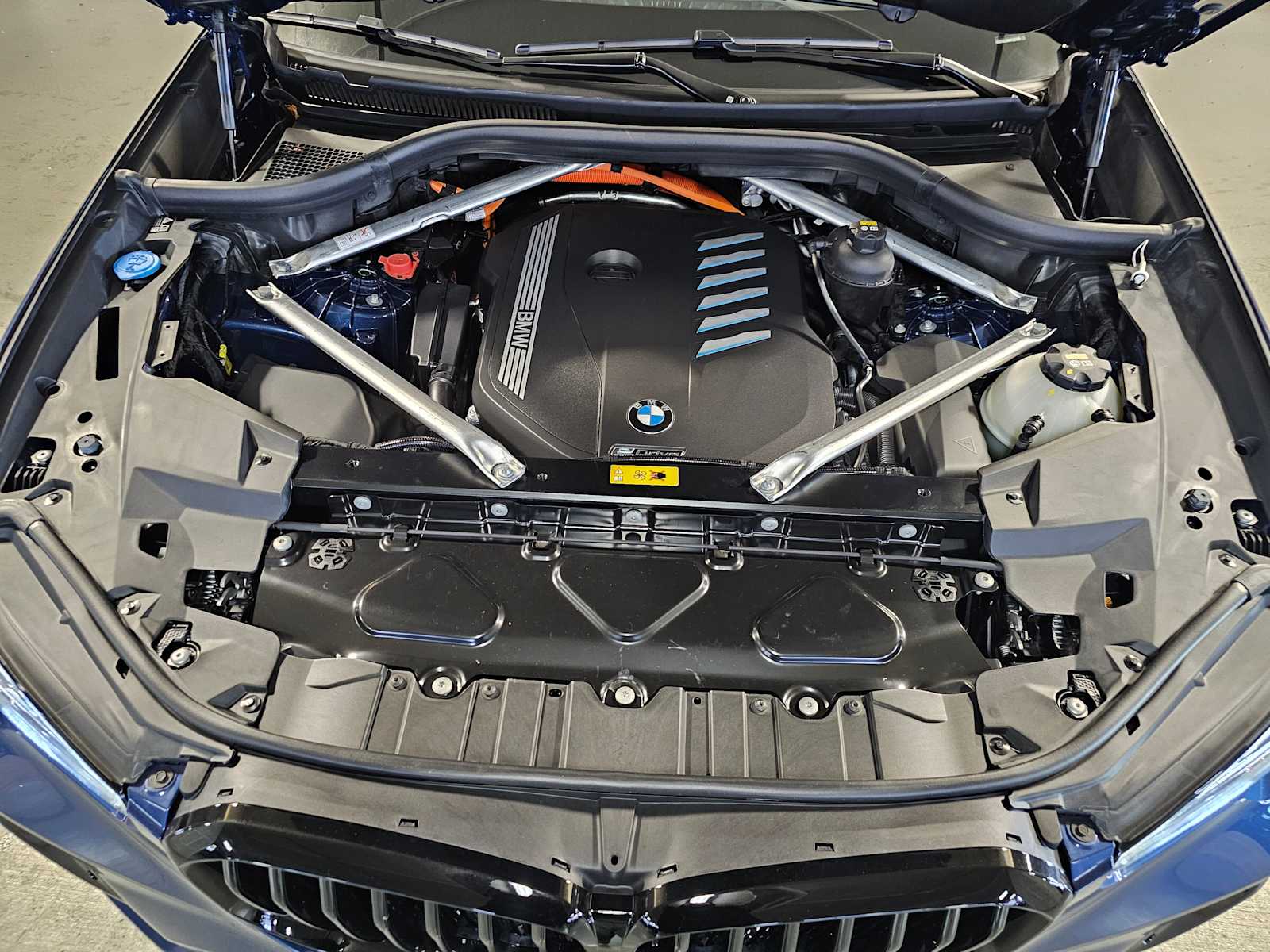 Thumbnail: 2022 BMW X5 - 9