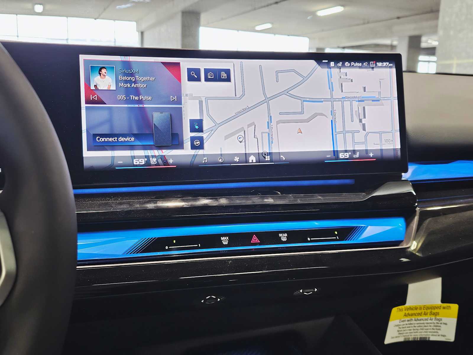 Thumbnail: 2025 BMW i5 - 16