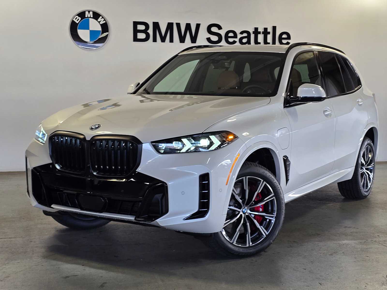 Thumbnail: 2026 BMW X5 - 1