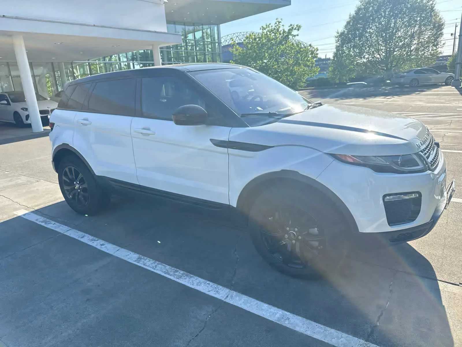 2019 Land Rover Range Rover Evoque SE -
                  Seattle, WA