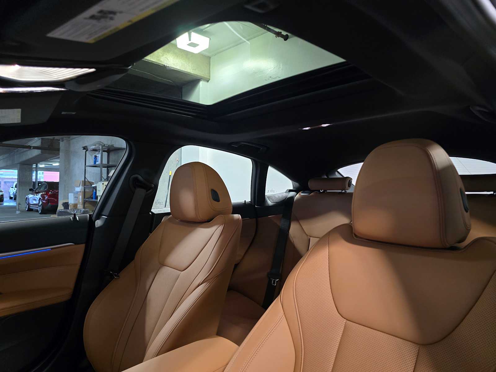 Thumbnail: 2025 BMW i4 - 21