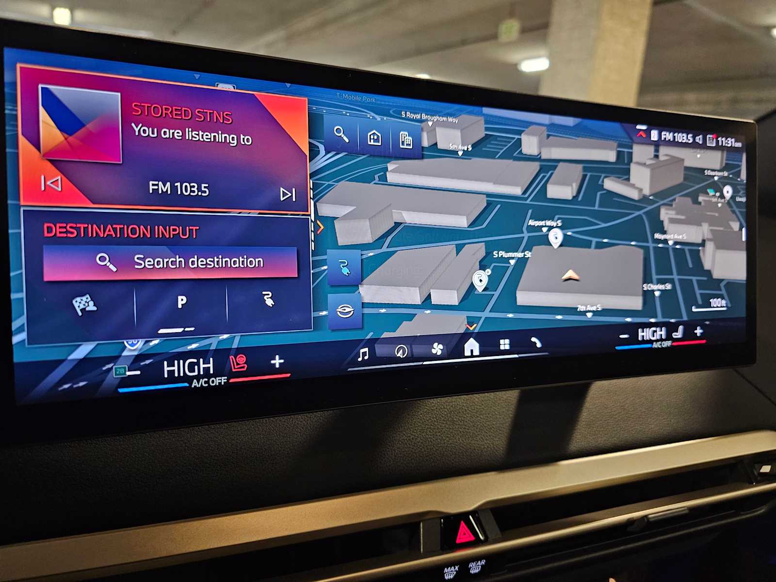 Thumbnail: 2024 BMW iX - 14