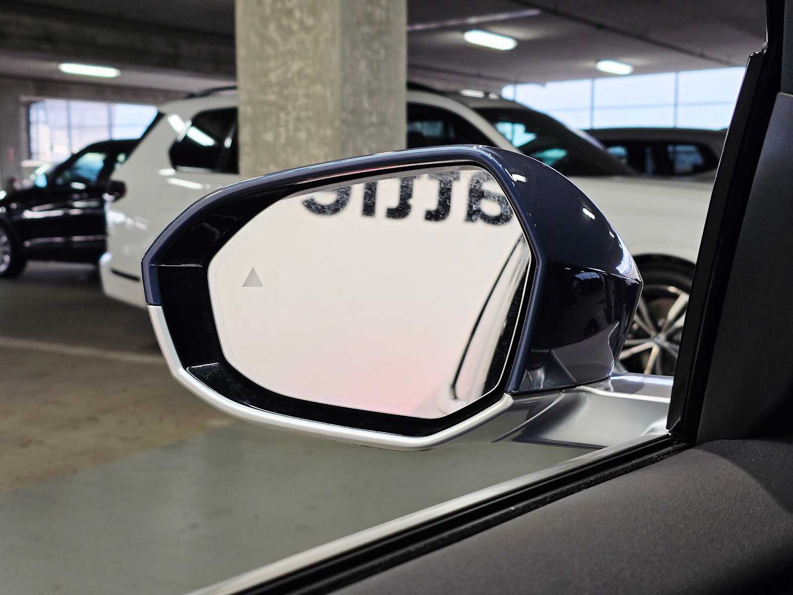 Thumbnail: 2025 BMW X3 - 21