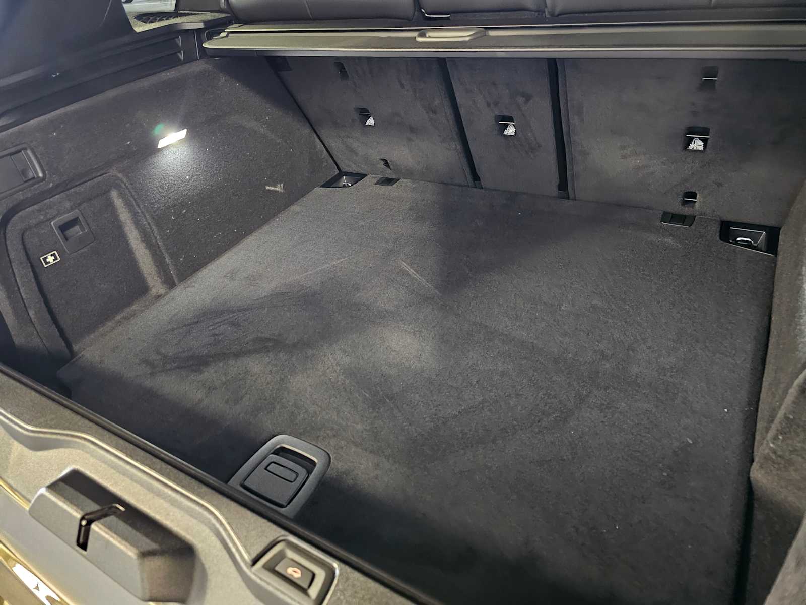 Thumbnail: 2026 BMW X5 - 42