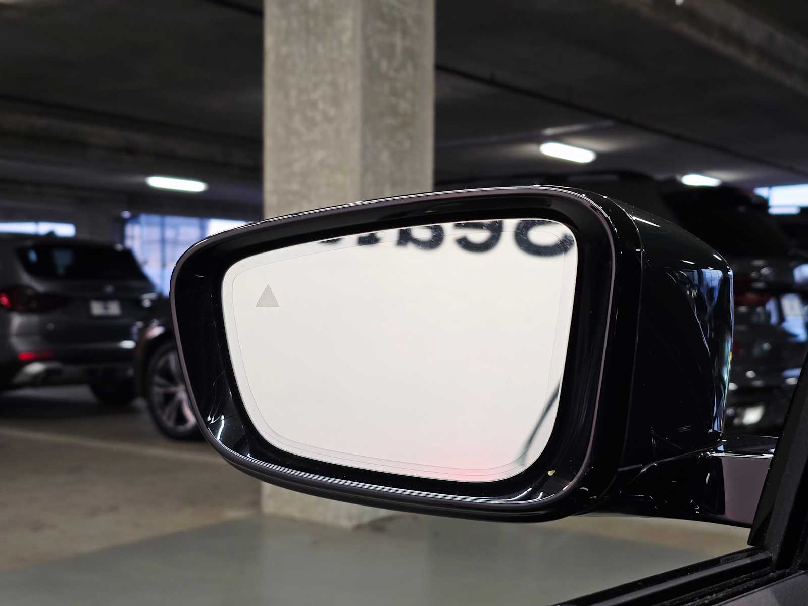 Thumbnail: 2023 BMW i4 - 22