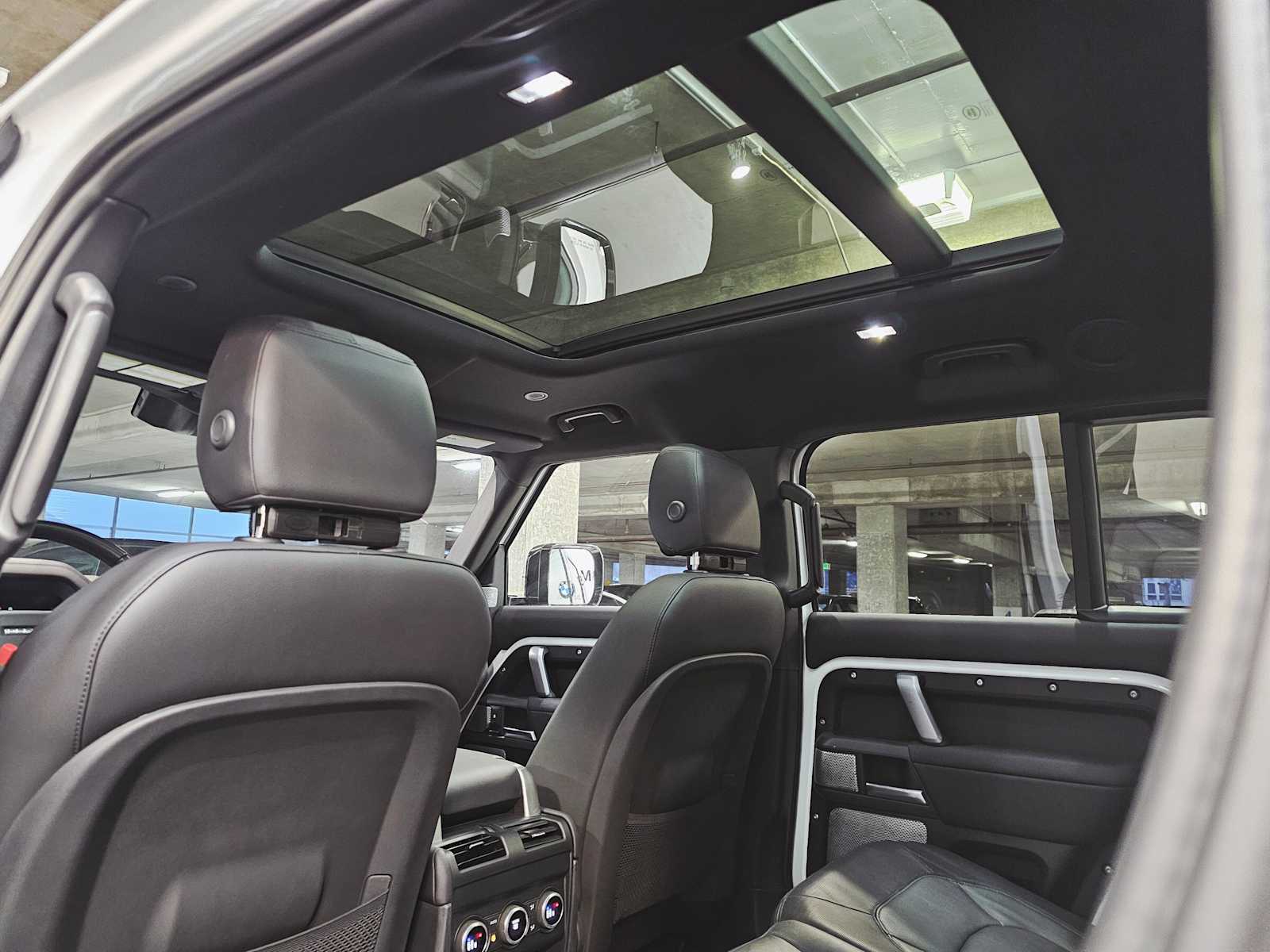 Thumbnail: 2024 Land Rover Defender - 26