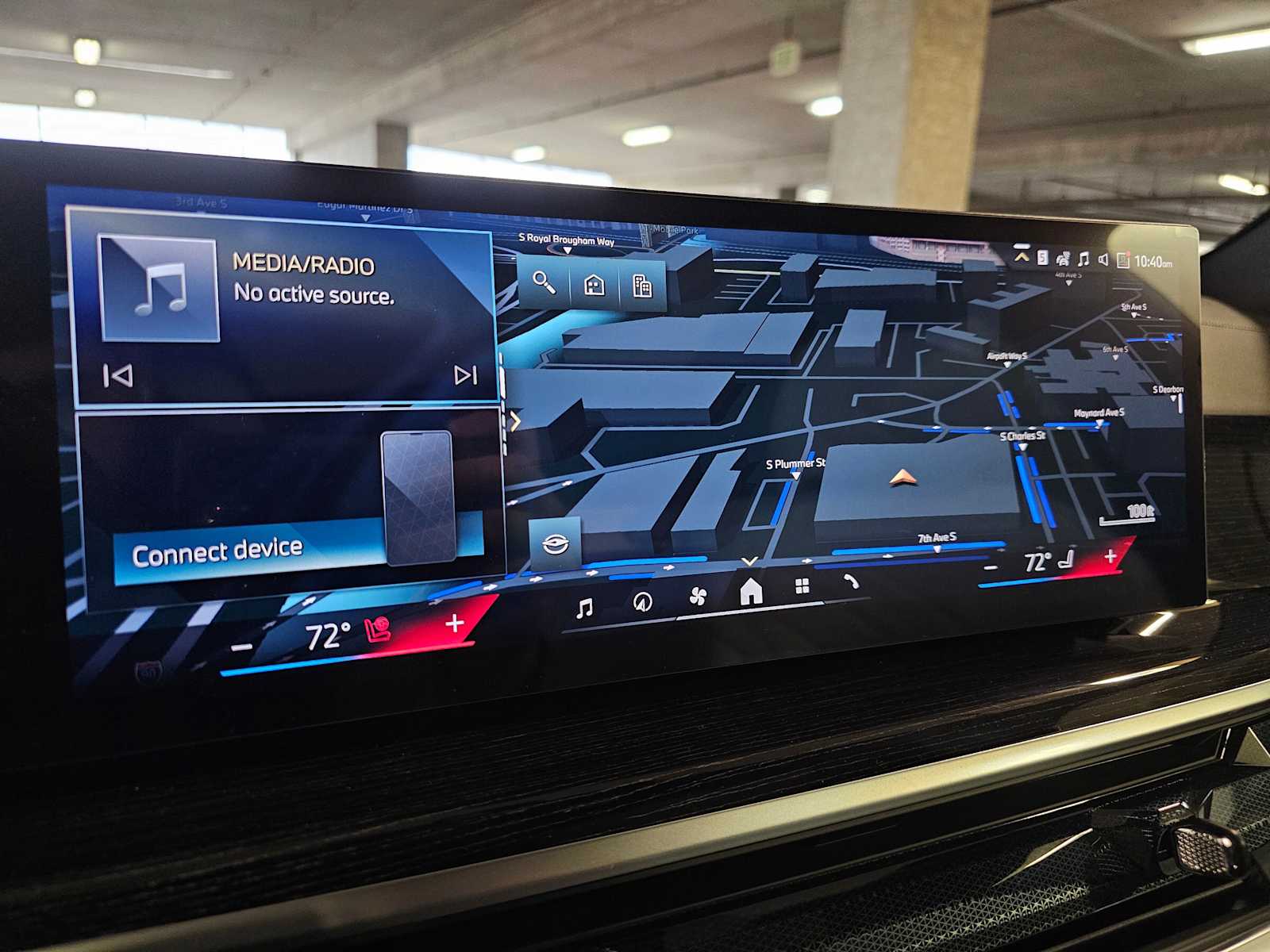 Thumbnail: 2026 BMW X5 - 13