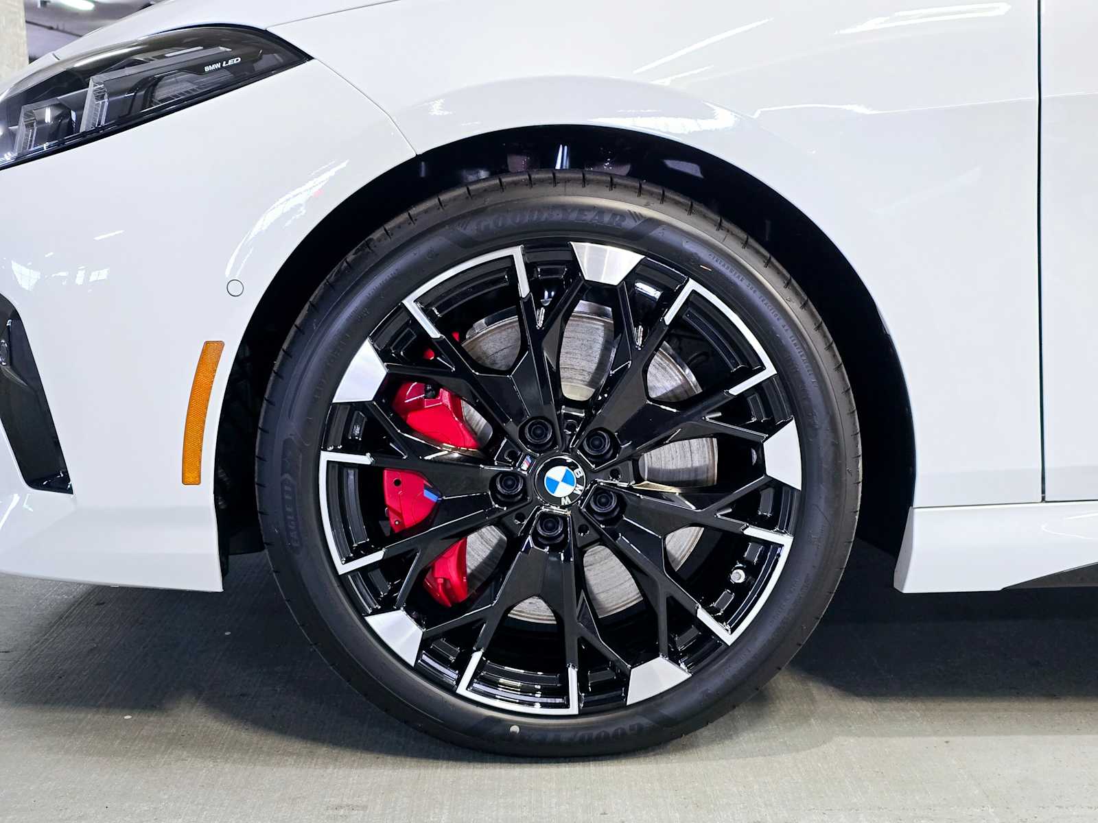 Thumbnail: 2025 BMW 2 Series - 8