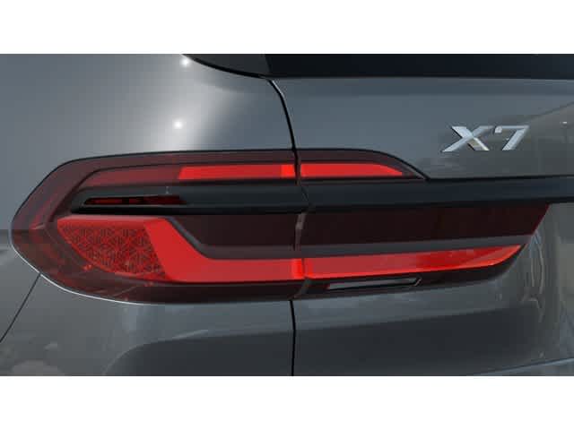 Thumbnail: 2026 BMW X7 - 8
