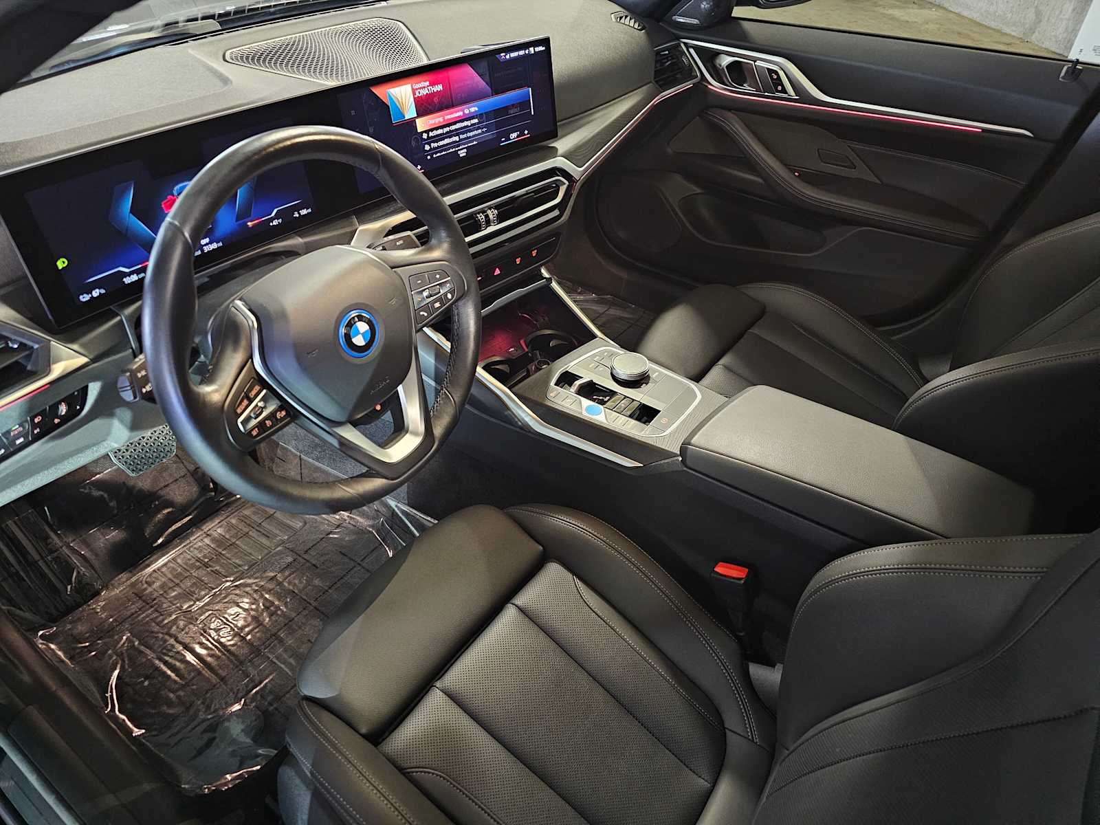 Thumbnail: 2023 BMW i4 - 2