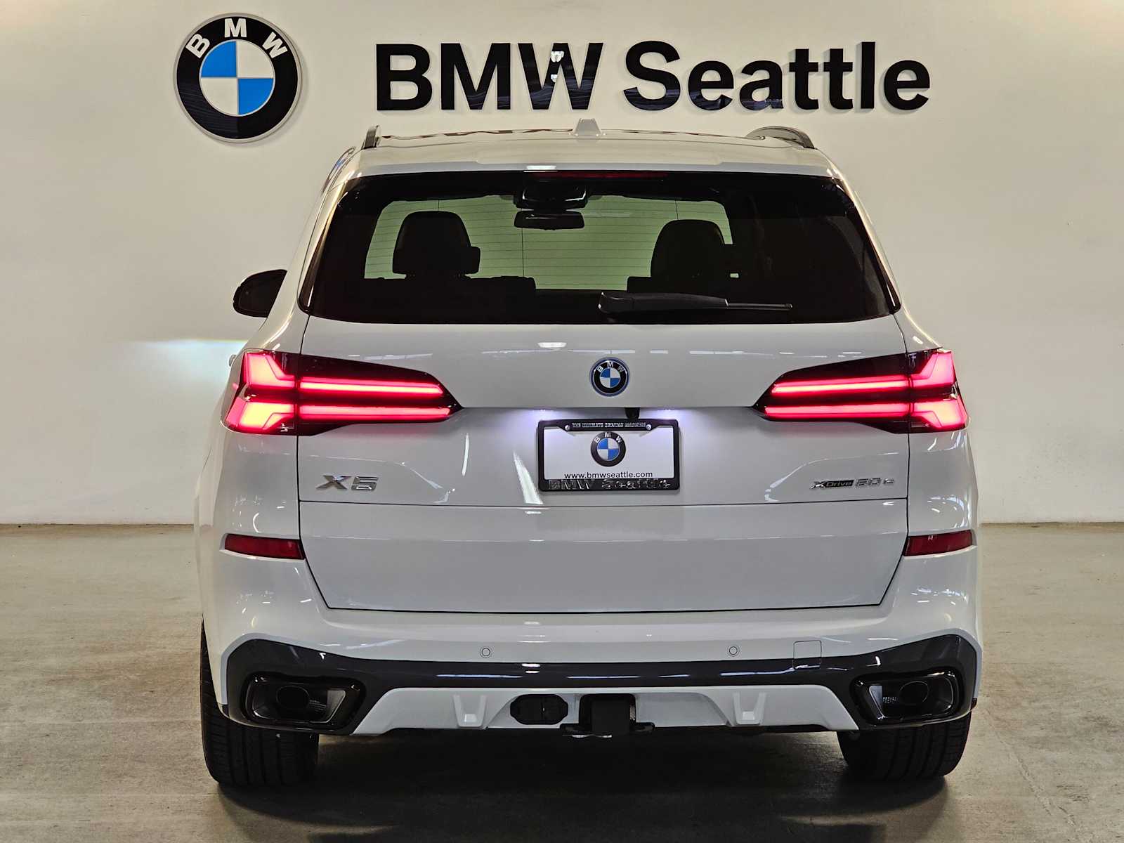 Thumbnail: 2026 BMW X5 - 5