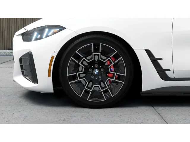 Thumbnail: 2026 BMW i4 - 7