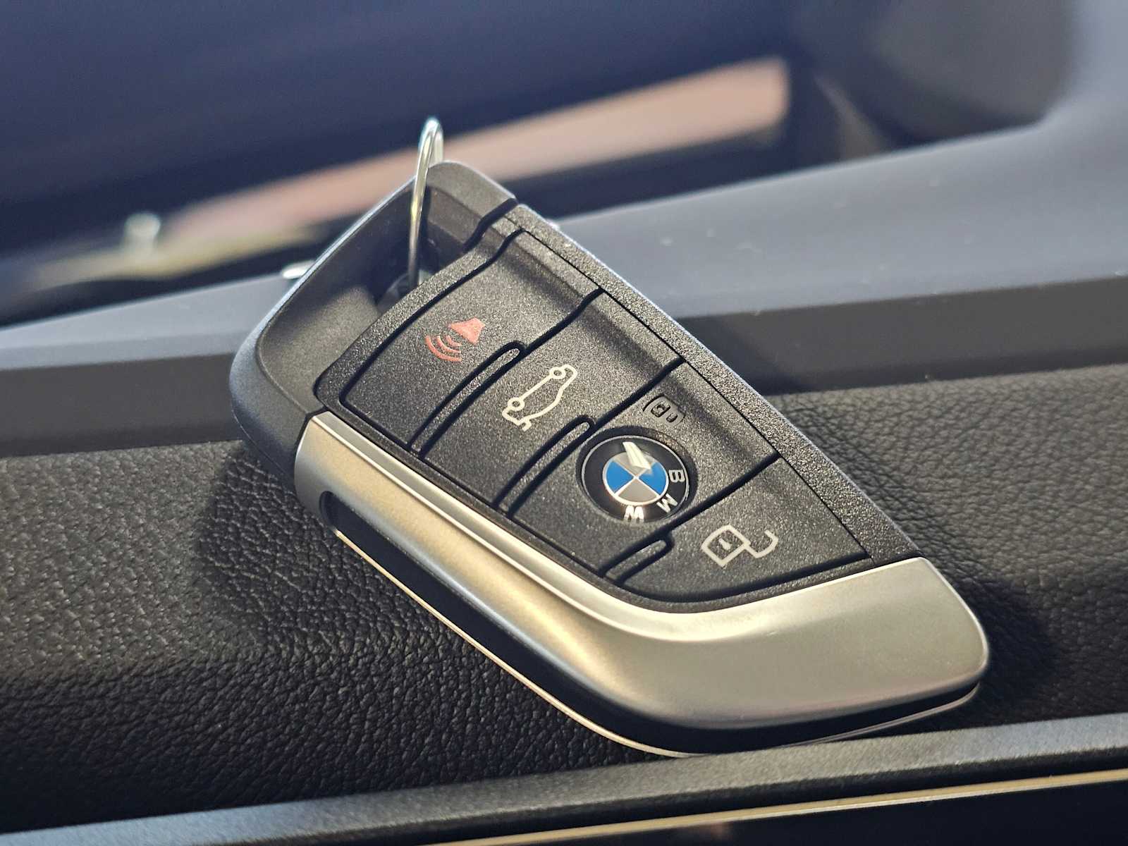 Thumbnail: 2026 BMW i4 - 36
