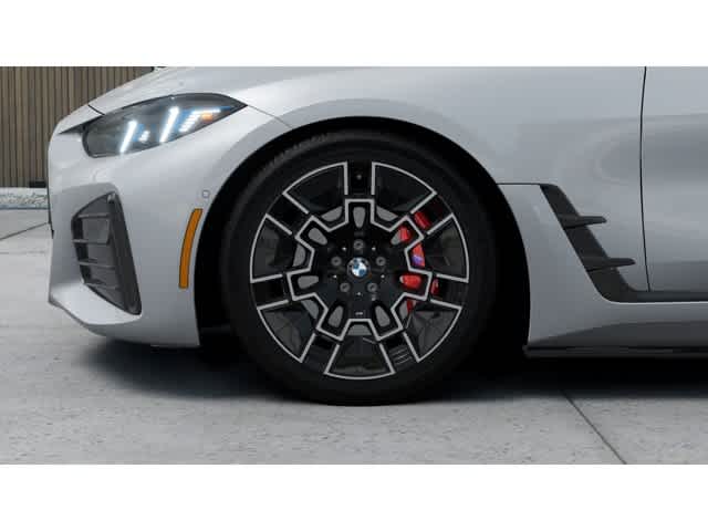 Thumbnail: 2026 BMW i4 - 7