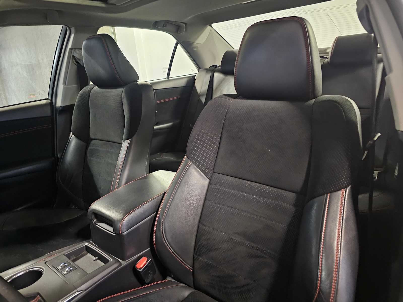 Thumbnail: 2016 Toyota Camry - 30