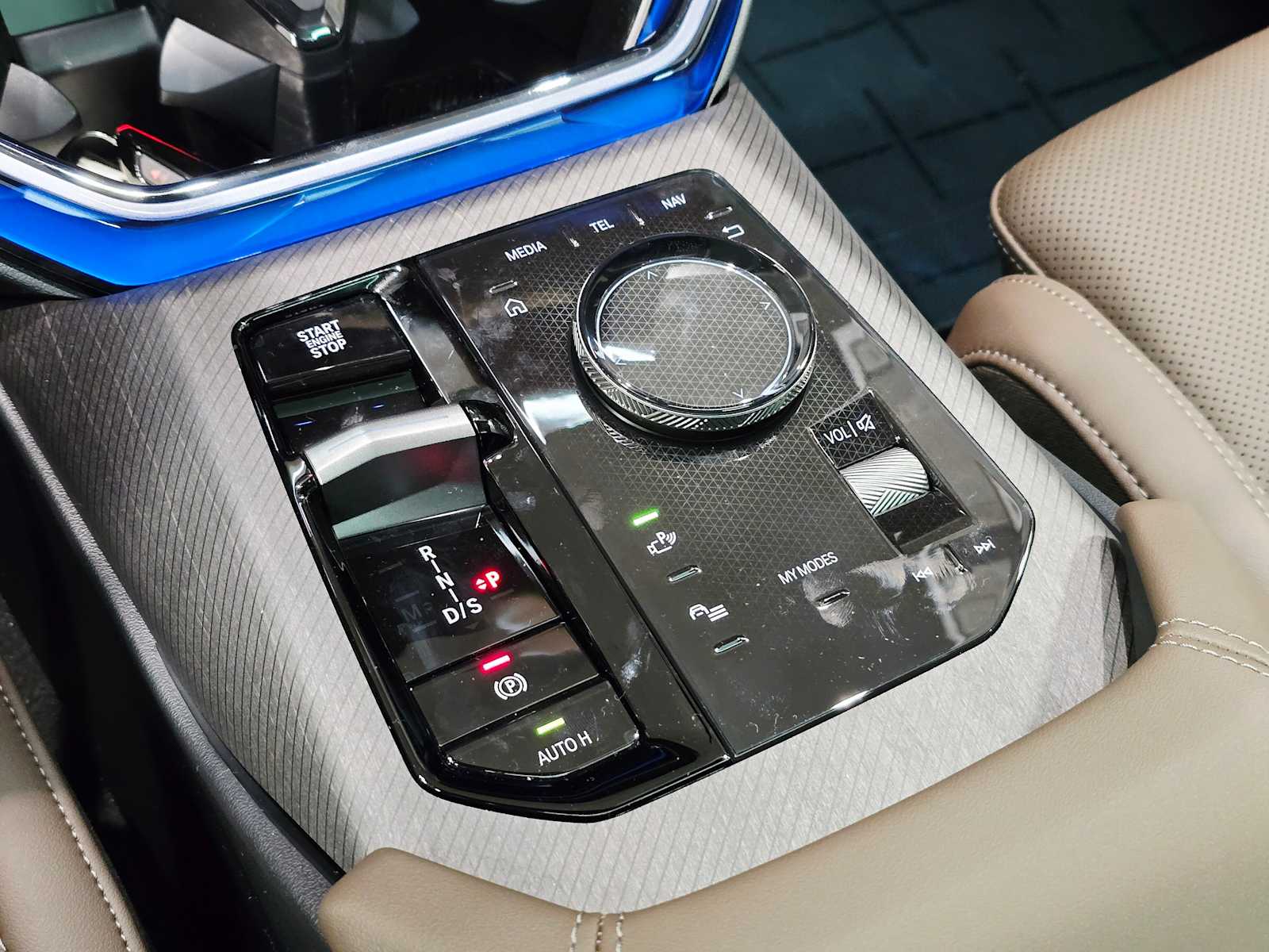 Thumbnail: 2026 BMW X3 - 16