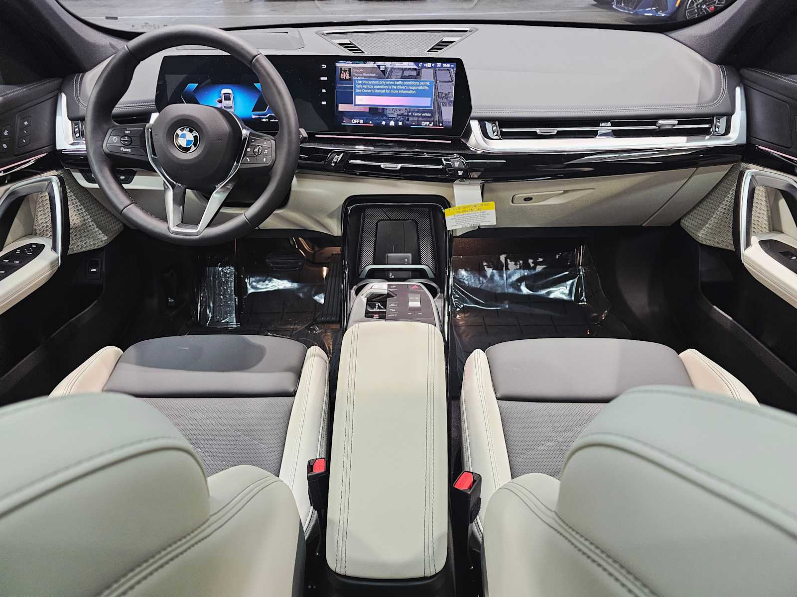 Thumbnail: 2026 BMW X1 - 10