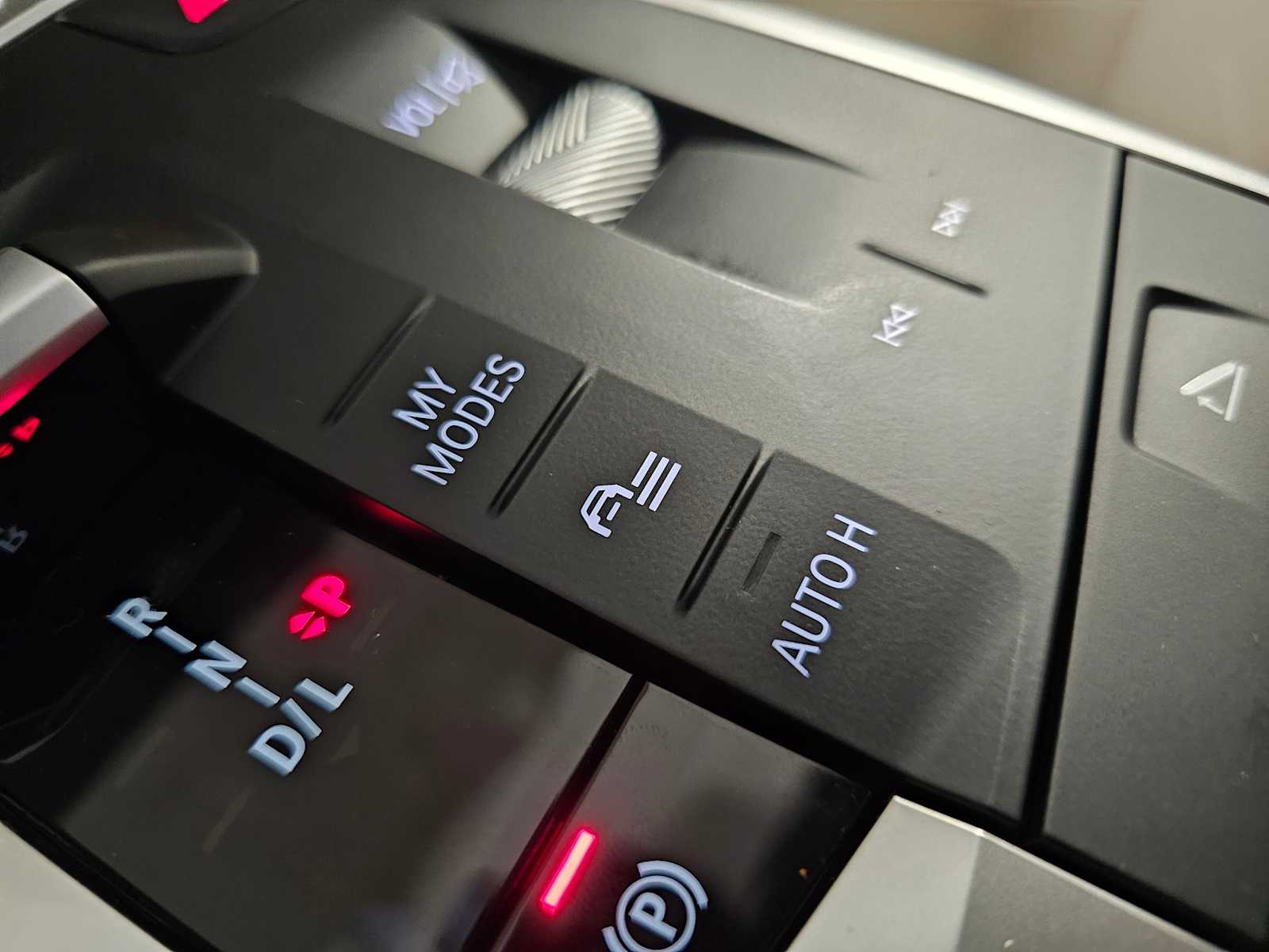 Thumbnail: 2025 BMW X1 - 21