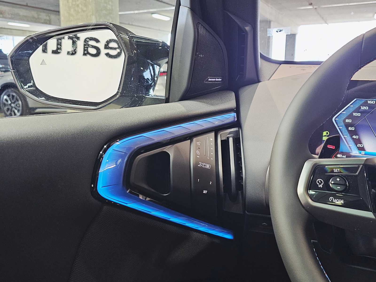 Thumbnail: 2025 BMW X3 - 22