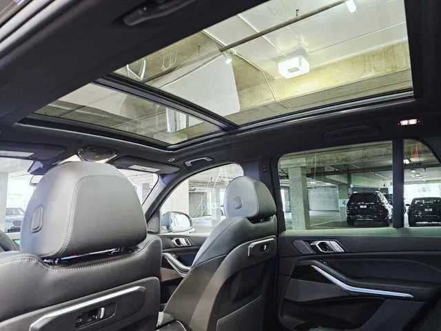 Thumbnail: 2025 BMW X5 - 26