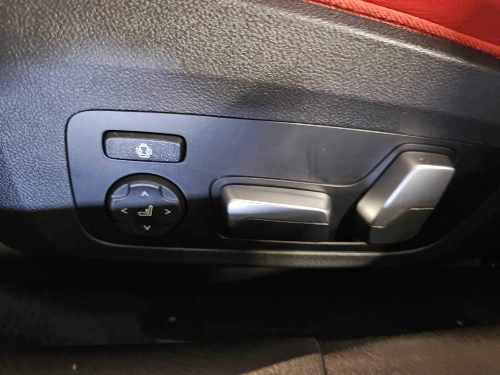 Thumbnail: 2024 BMW M3 - 28