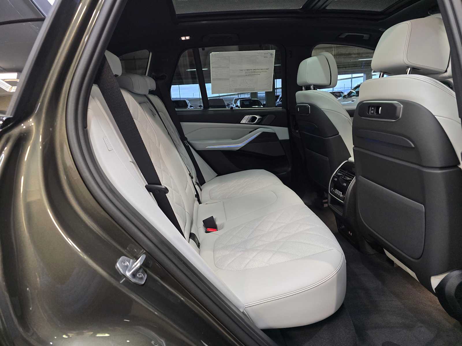 Thumbnail: 2026 BMW X5 - 30