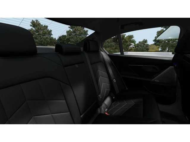 Thumbnail: 2027 BMW 5 Series - 12
