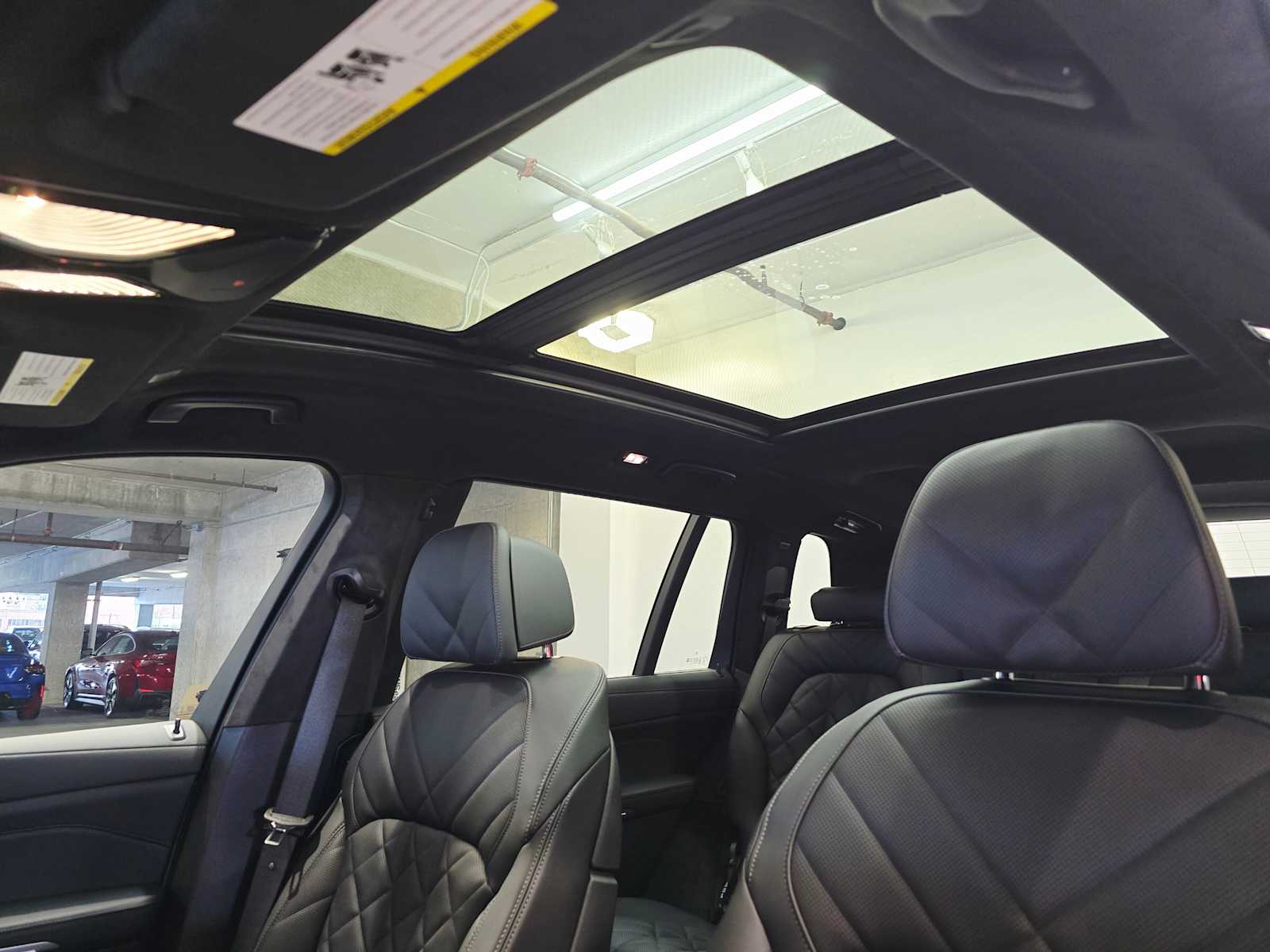 Thumbnail: 2026 BMW X7 - 24