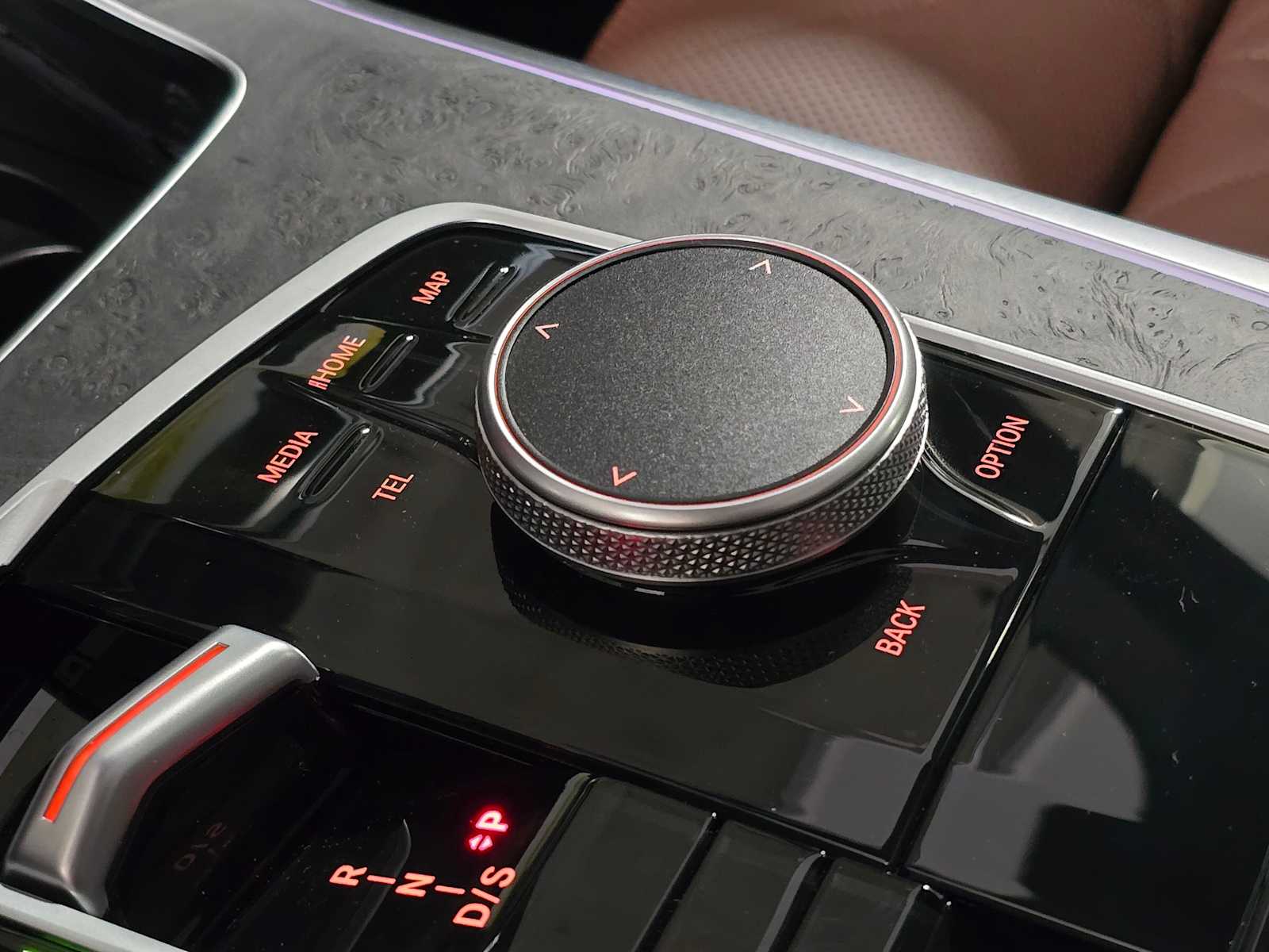 Thumbnail: 2026 BMW X5 - 19