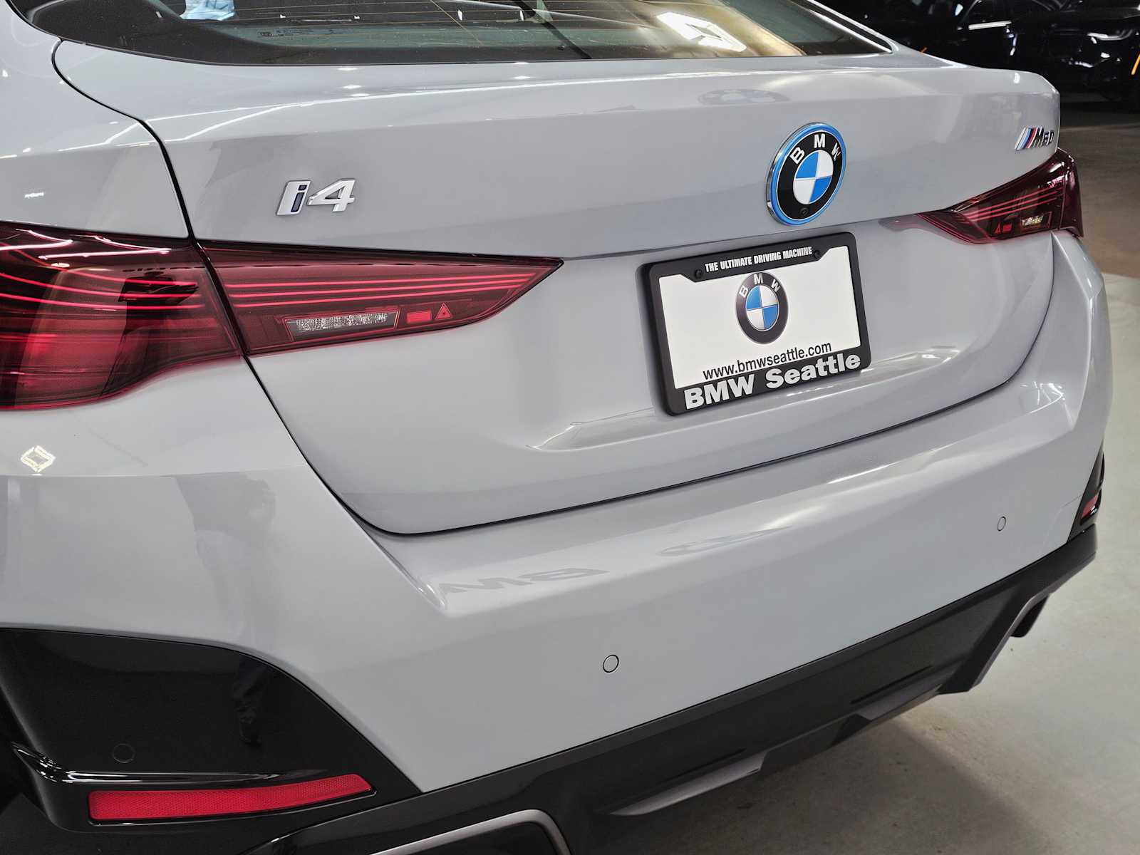 Thumbnail: 2025 BMW i4 - 7