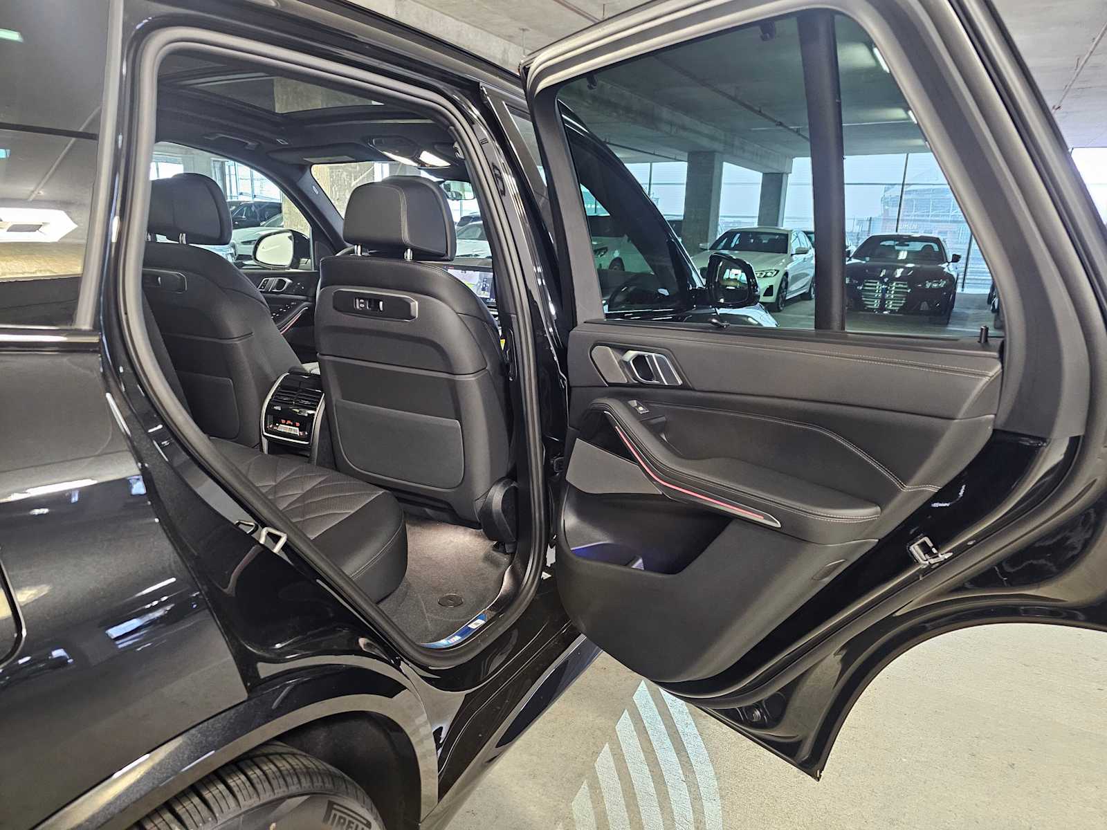 Thumbnail: 2026 BMW X5 - 38