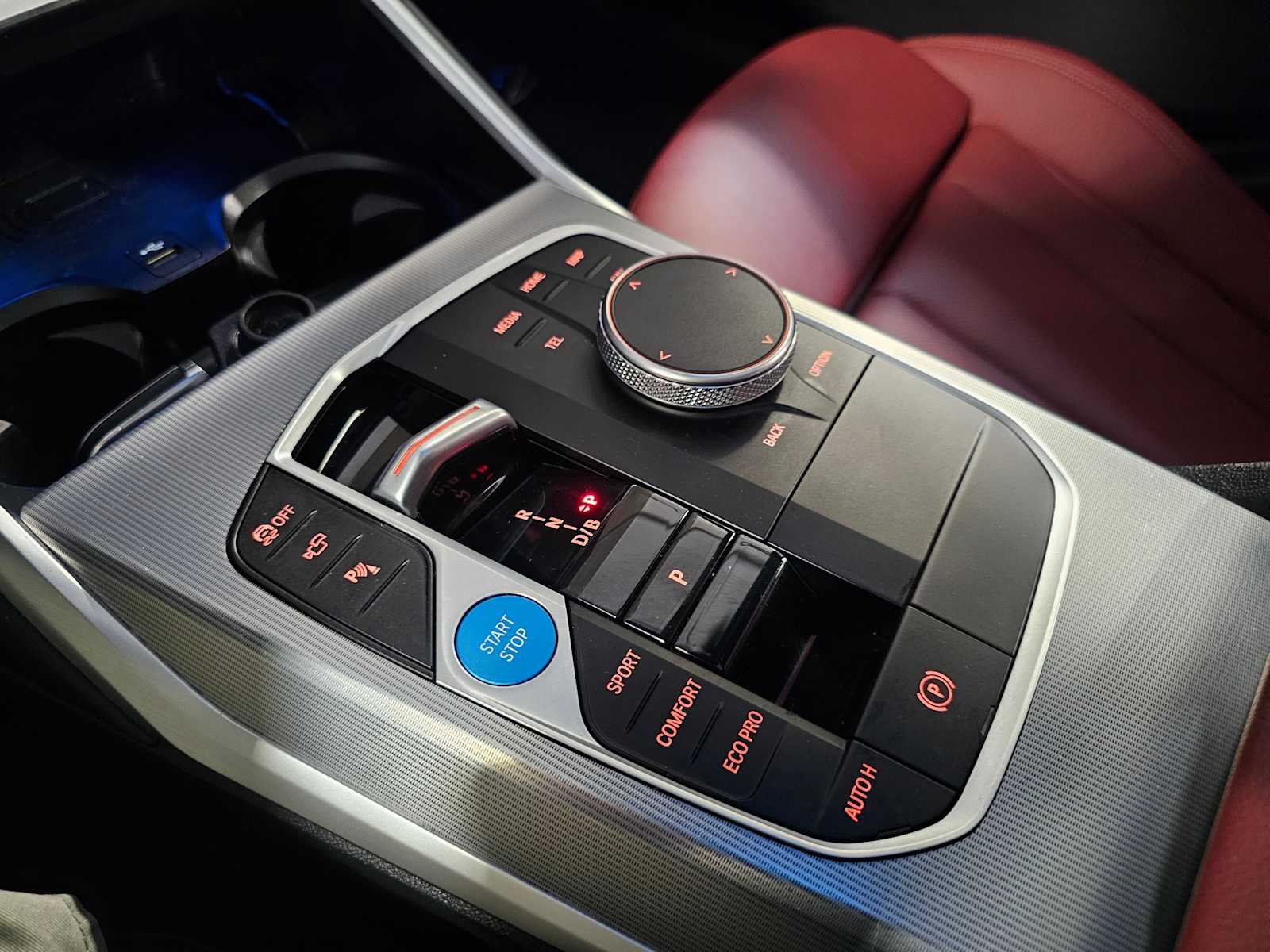 Thumbnail: 2023 BMW i4 - 20