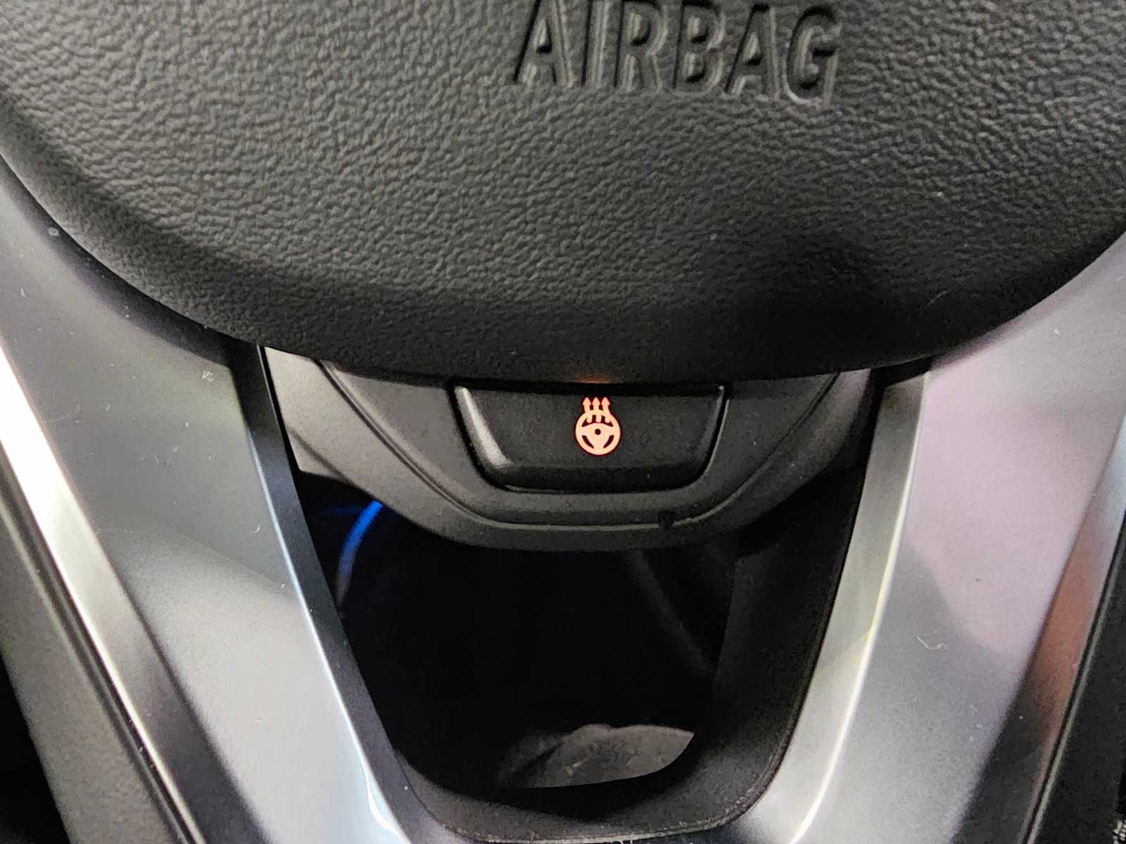 Thumbnail: 2023 BMW i4 - 20