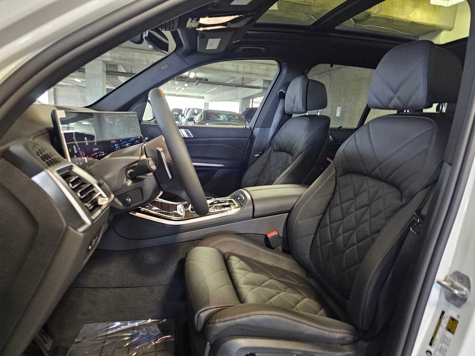 Thumbnail: 2026 BMW X5 - 24