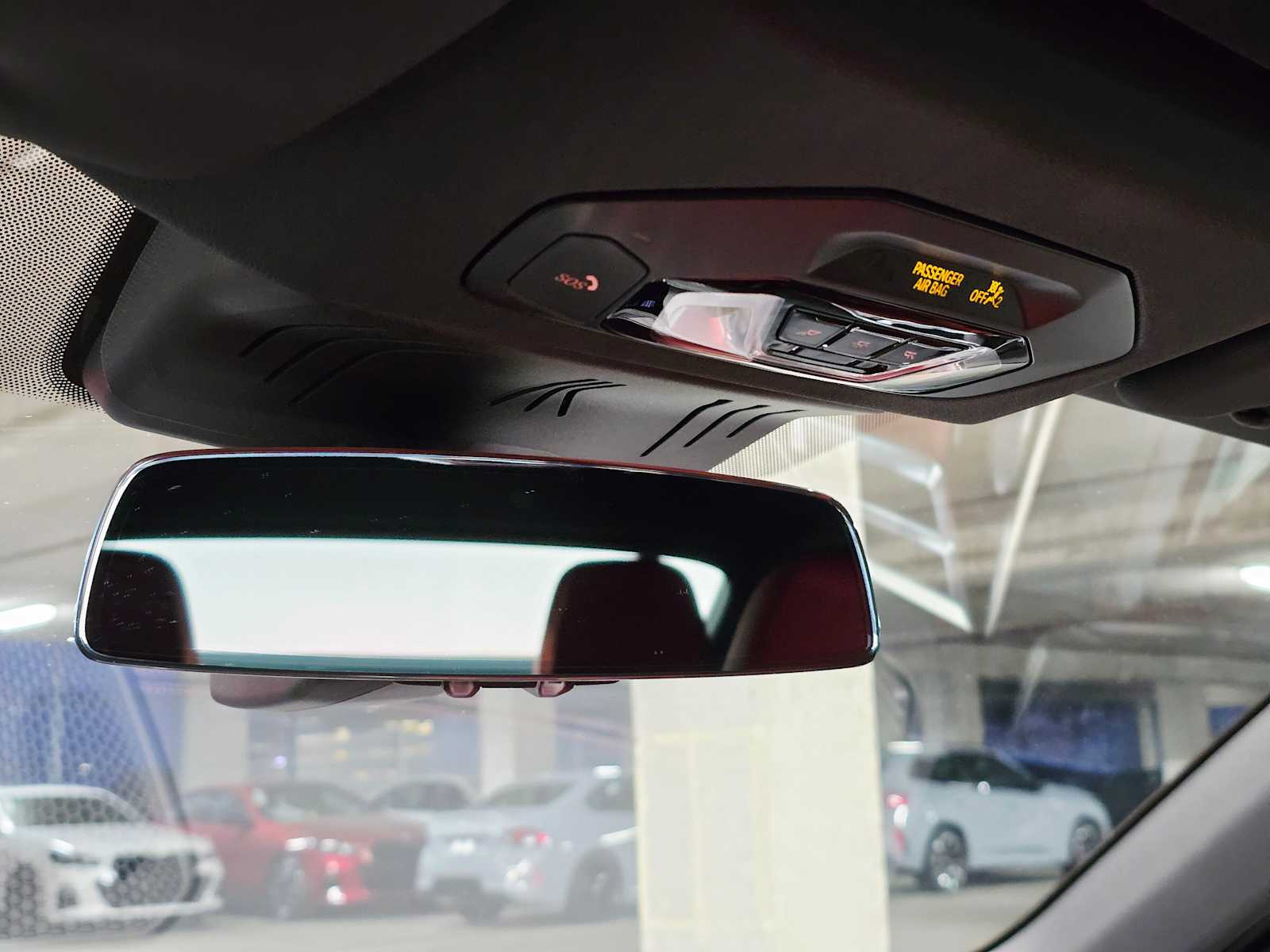 Thumbnail: 2025 BMW M4 - 19