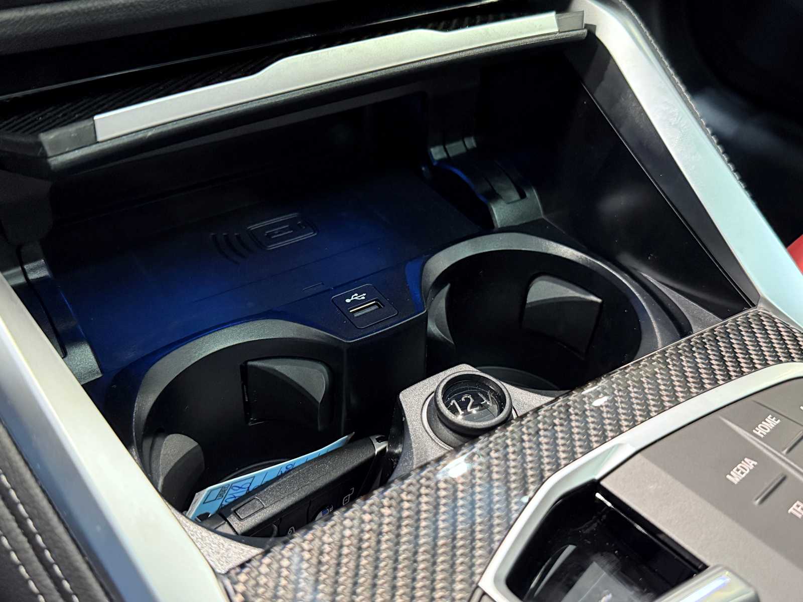 Thumbnail: 2025 BMW i4 - 19