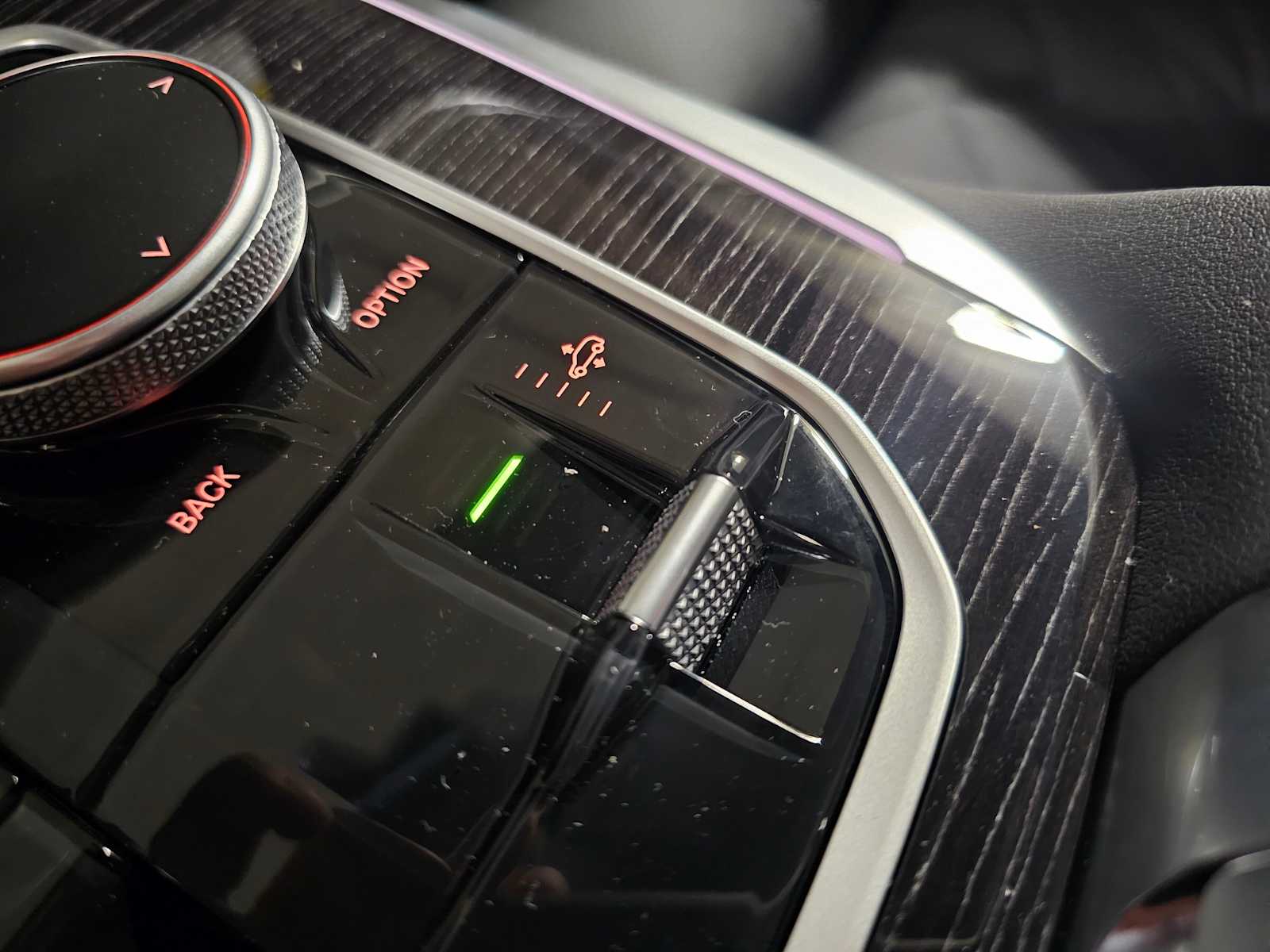 Thumbnail: 2026 BMW X7 - 25
