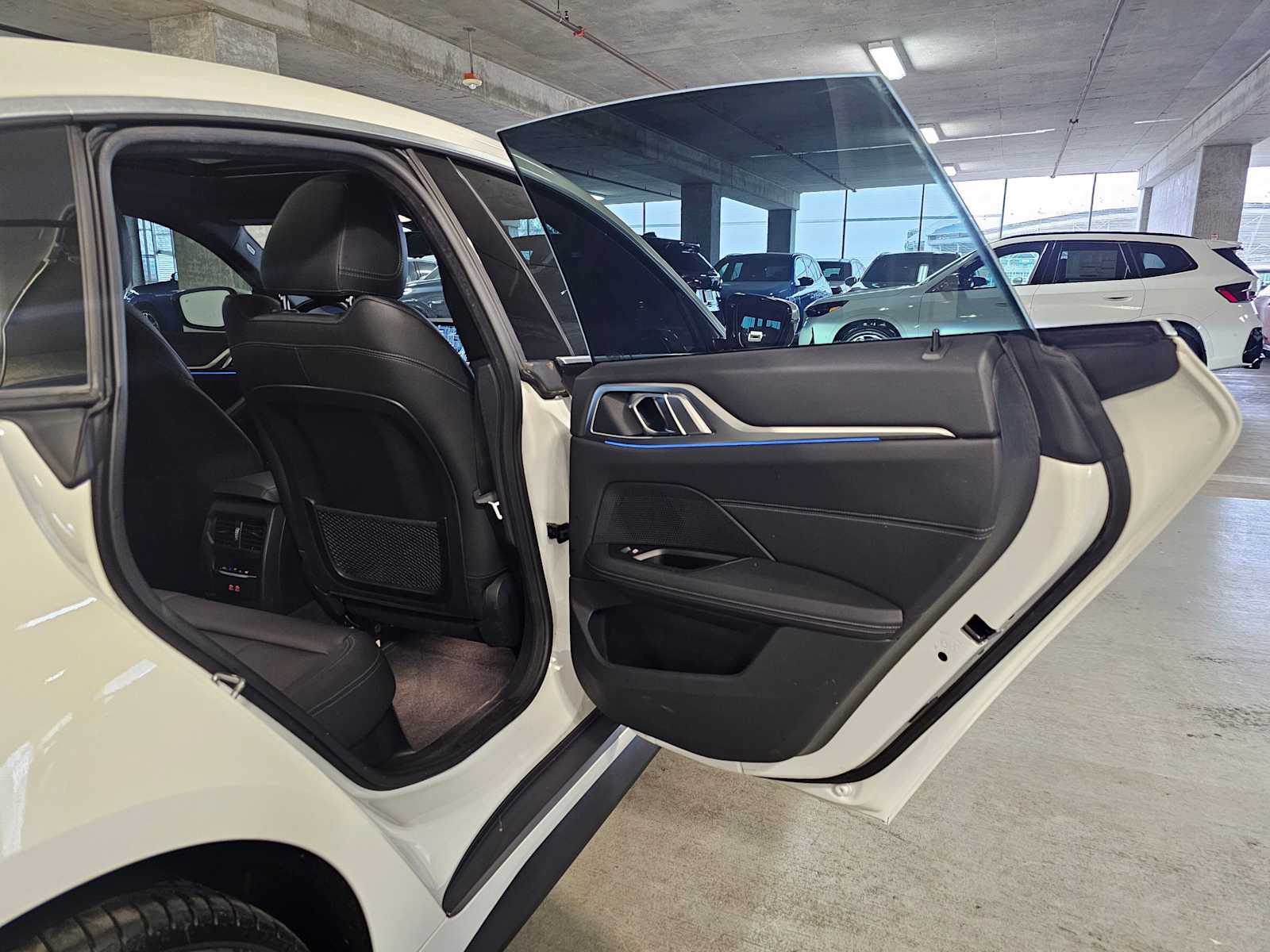 Thumbnail: 2023 BMW i4 - 36
