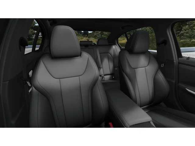 Thumbnail: 2026 BMW 3 Series - 11