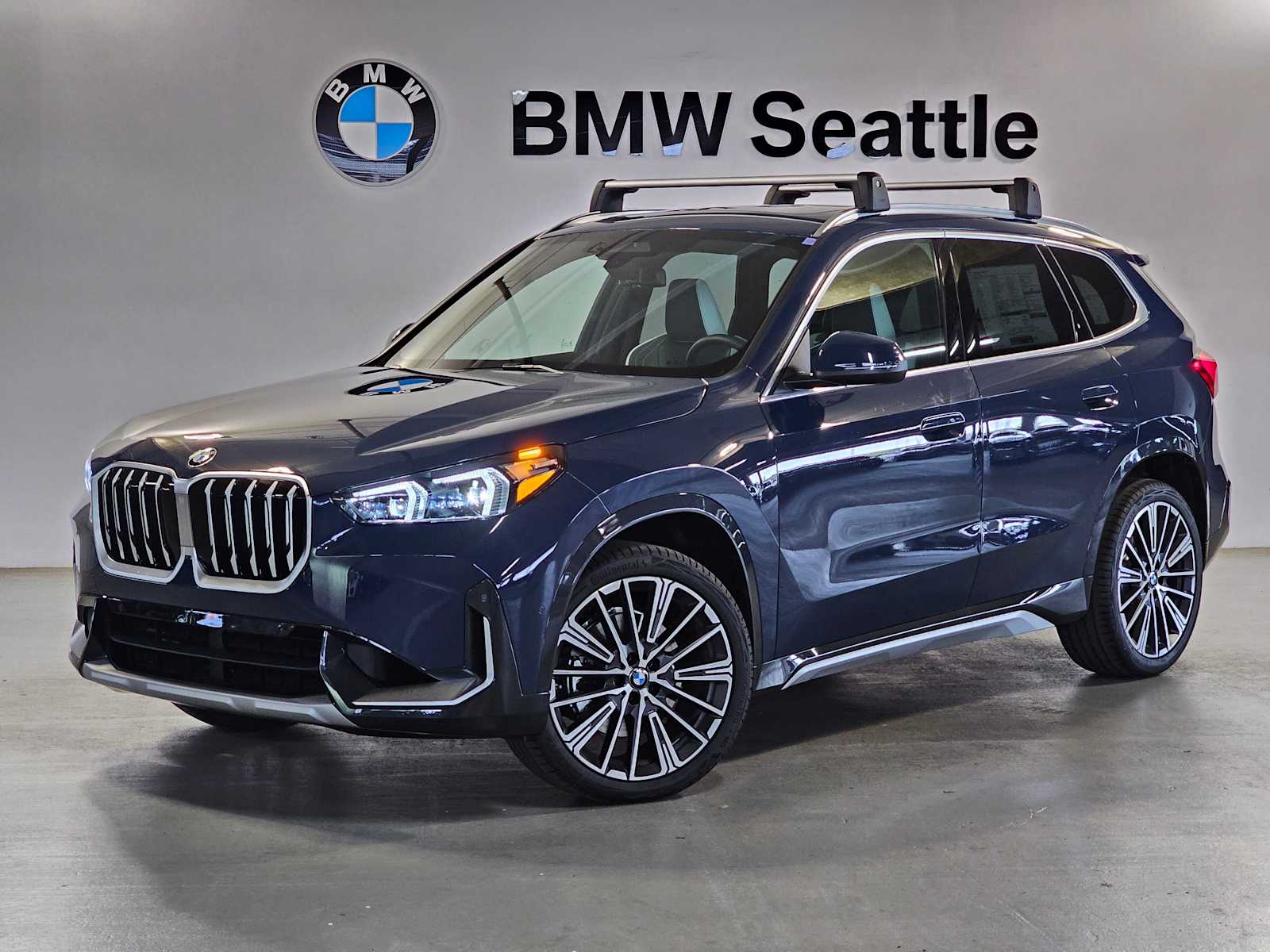 Thumbnail: 2026 BMW X1 - 1